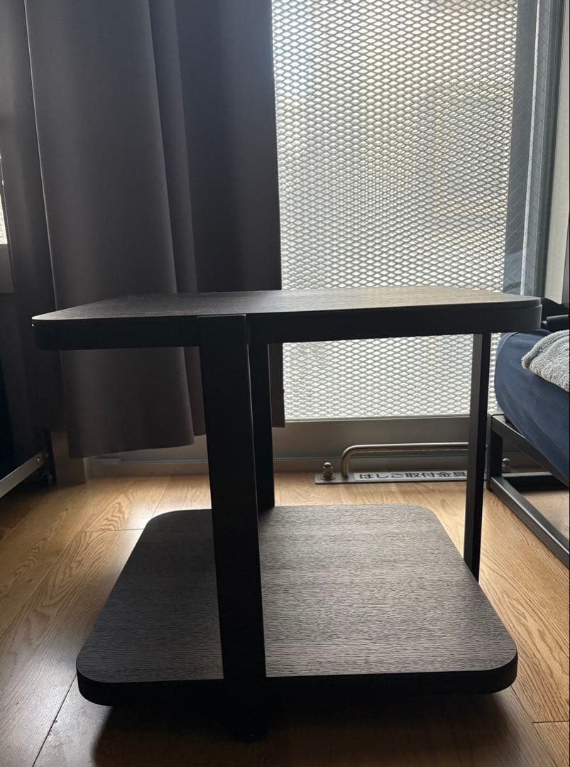 アルモニア　サイドテーブル