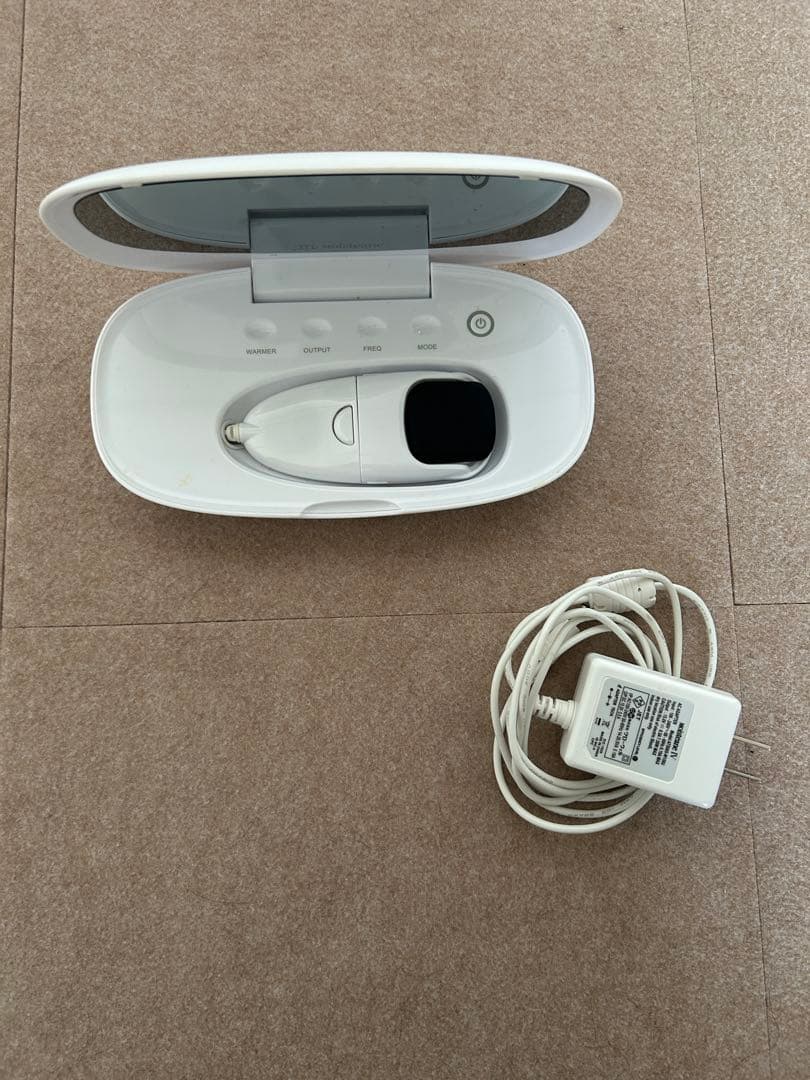 Moistureine 7 in 1 sheet 美顔器