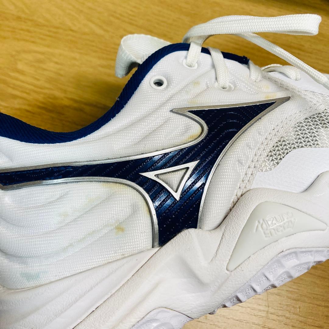 MIZUNO　ウェーブモーメンタムエリート　25.5㎝　バレーボールシューズ