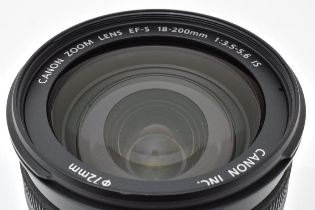 CANON キヤノン EF-S 18-200mm F3.5-5.6 IS 付属