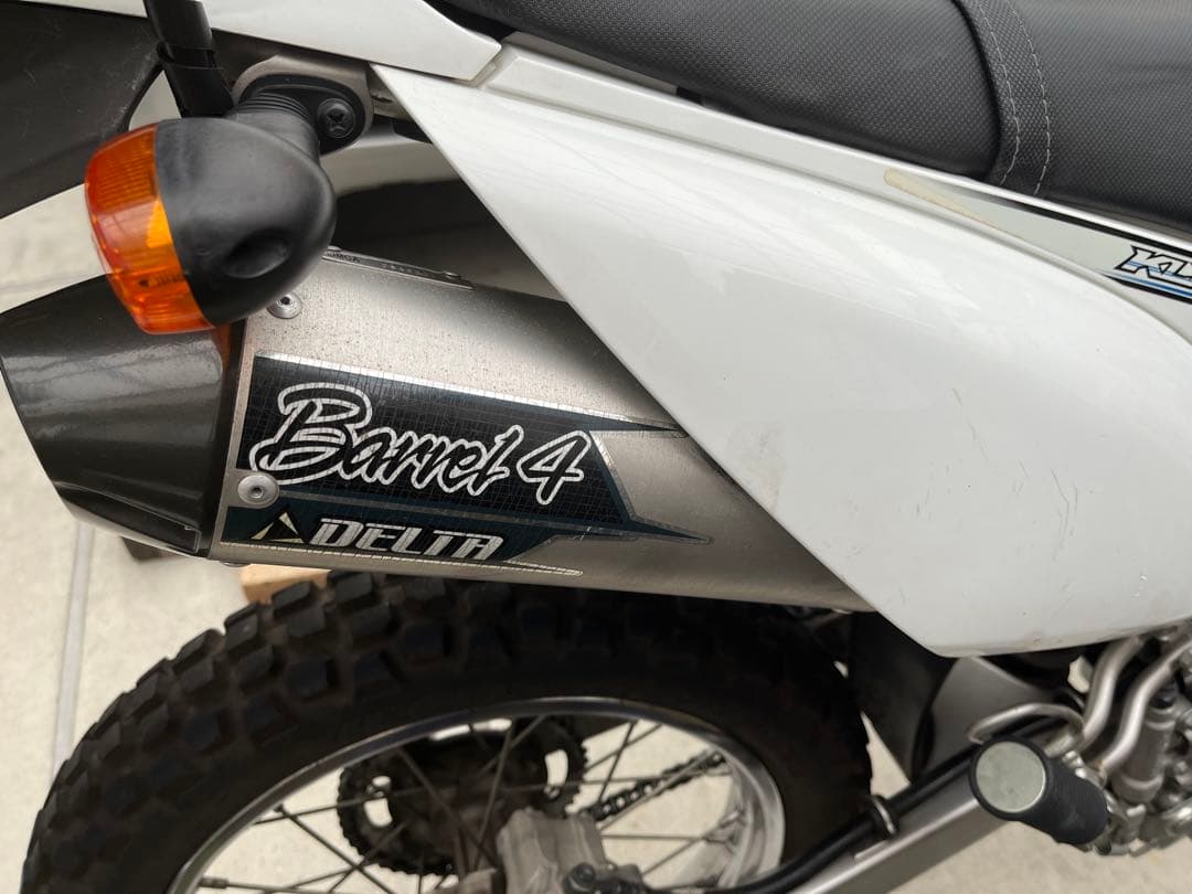KLX125 デルタ・バレル4-S サイレンサー　マフラー