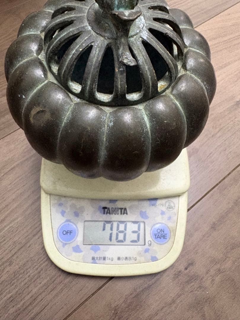 青銅南京型菊摘 カボチャ型3足香炉 清富在銘