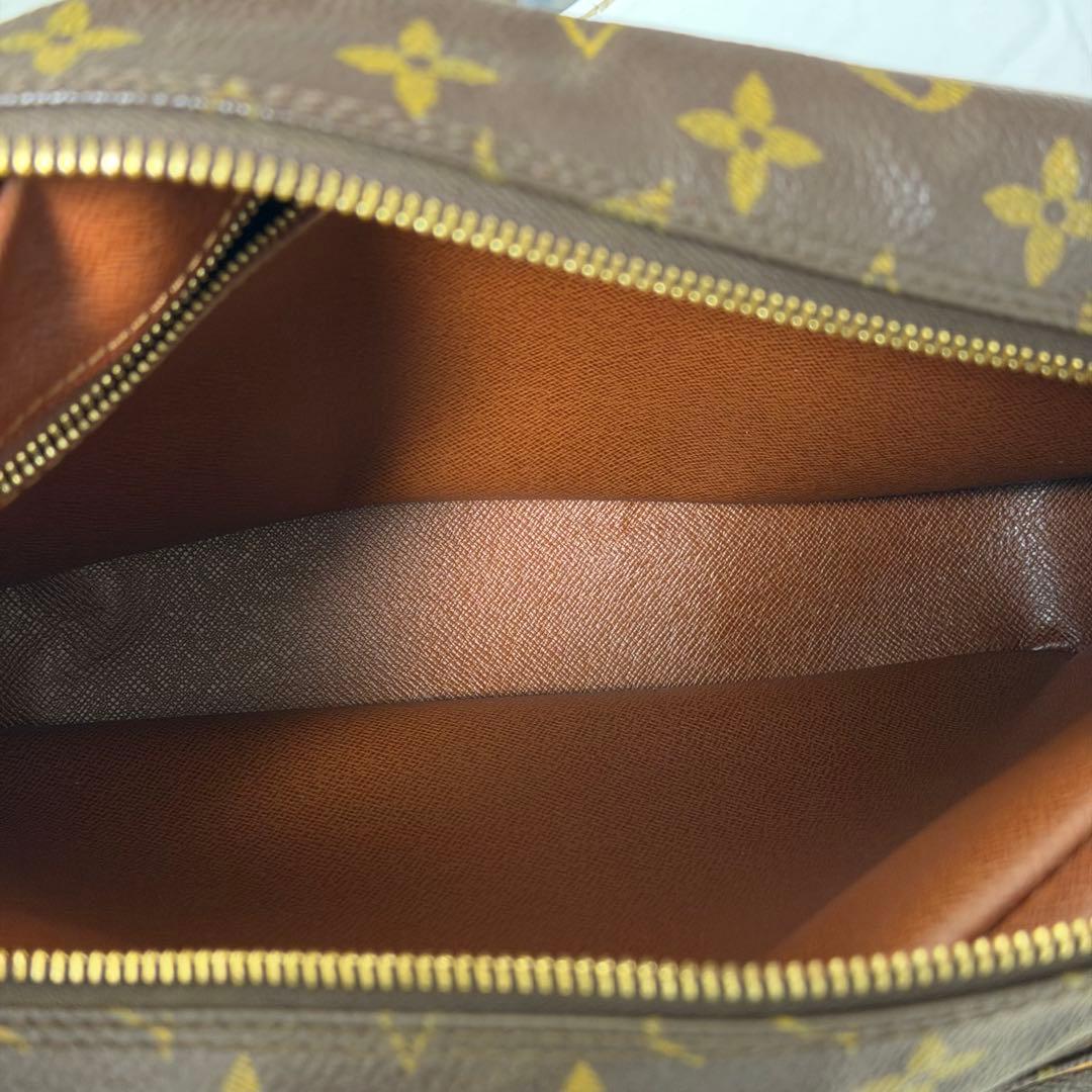 状態良好 ルイヴィトン モノグラム ナイル ショルダーバッグ