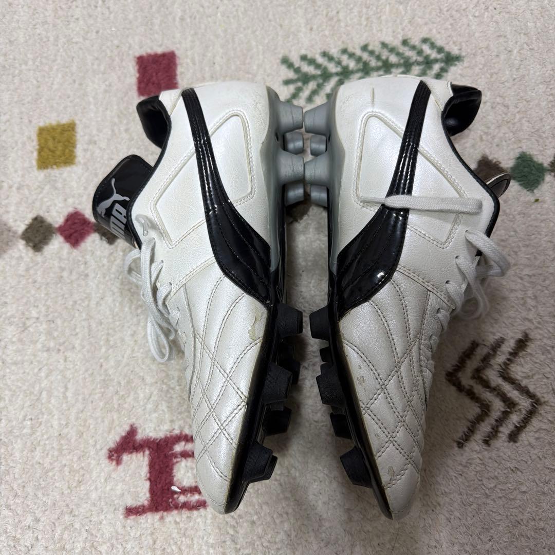 期間限定割引！PUMA パラメヒコサッカーシューズ ホワイト/ブラック FG