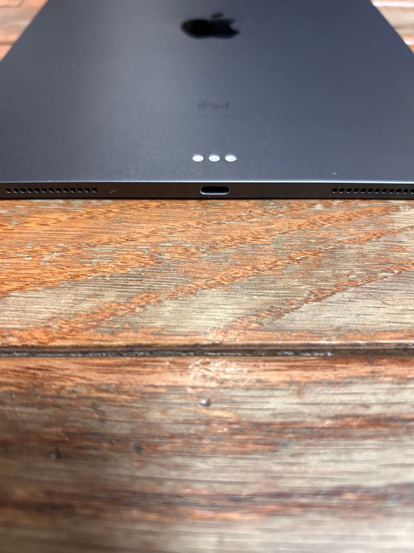 Apple iPad グレー