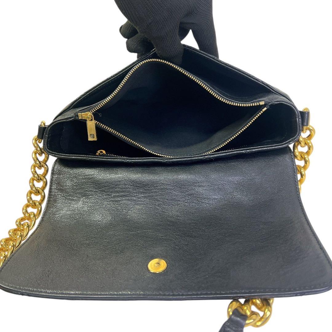 美品 MARC JACOBS ブラックキルティングショルダーバッグ