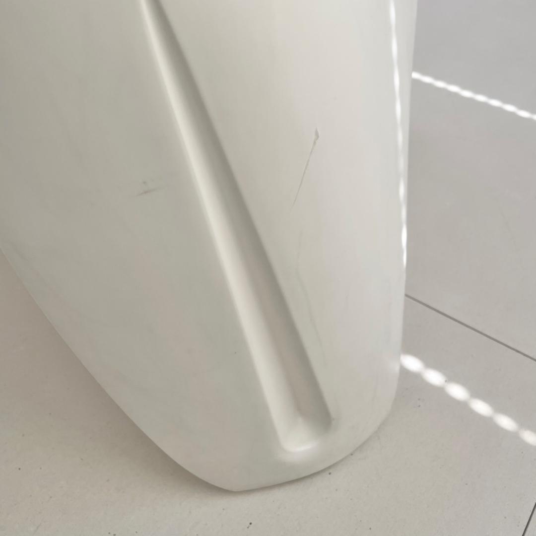 ぽよんとしたチェア ホワイト