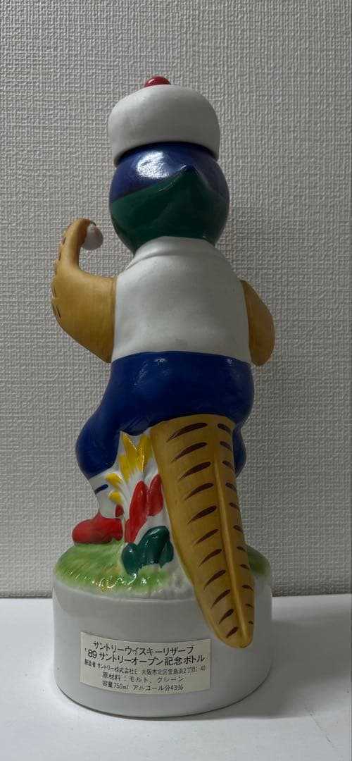 Suntory キャラクター像 ゴルフボール750ml 43%