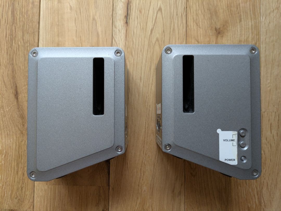 BOSE Micro Music Monitor M3　ボーズ　シルバー