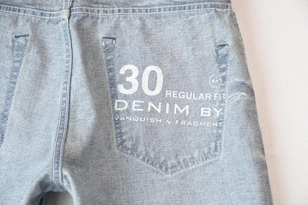 DENIM BY VANQUISH & FRAGMENT リペア加工デニムパンツ
