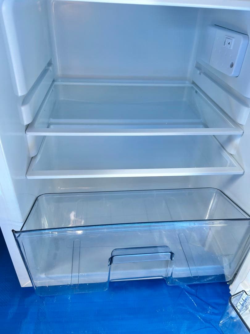 美品　引取限定　小型冷蔵庫　Abitelax 冷凍冷蔵庫　 2023年製　枚方市