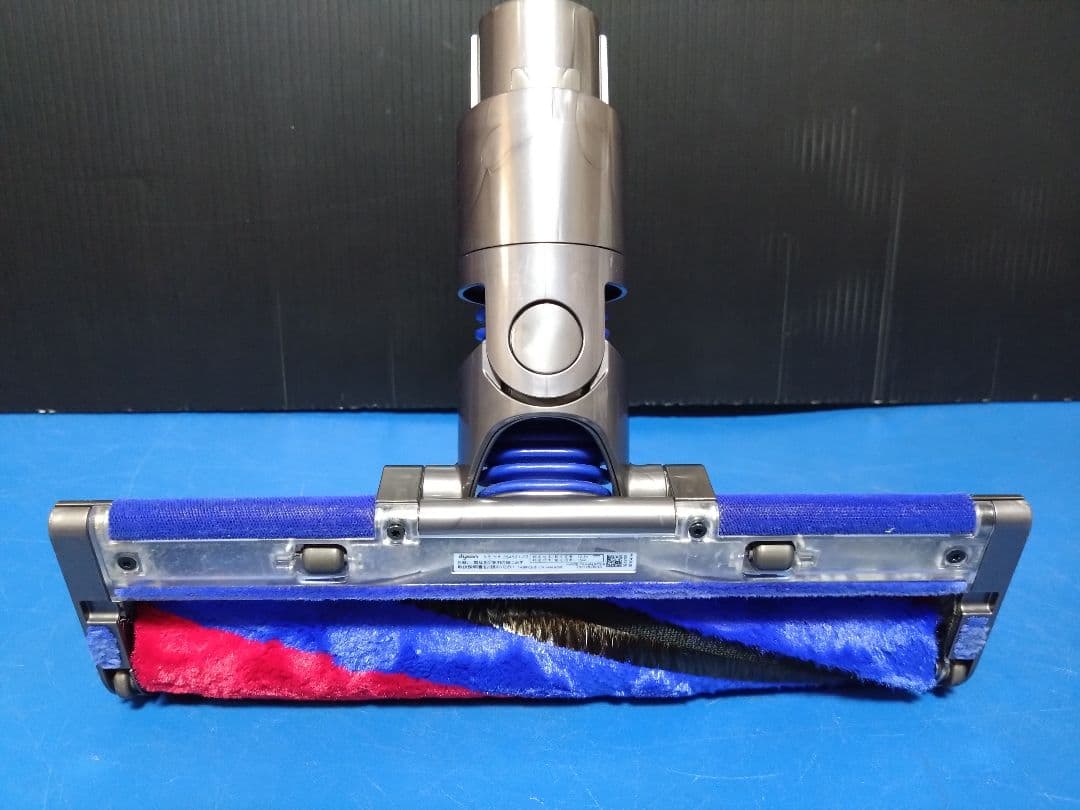 dyson‼️お買い得品！デジタルスリム フィラフィ SV18