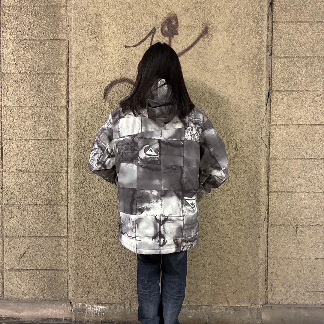希少XL⭐︎クイックシルバー スノボーウェア マーブル模様ワンポイントロゴ 灰色