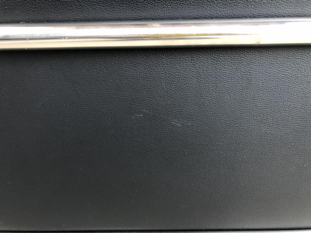 ル・コルビジェ リプロダクト LC2 ２人掛けソファ ２シーター