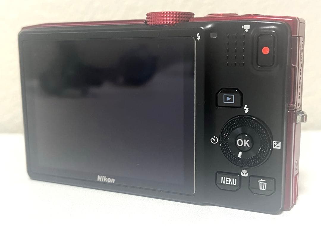 Nikon　COOLPIX　S8200　デジタルカメラ