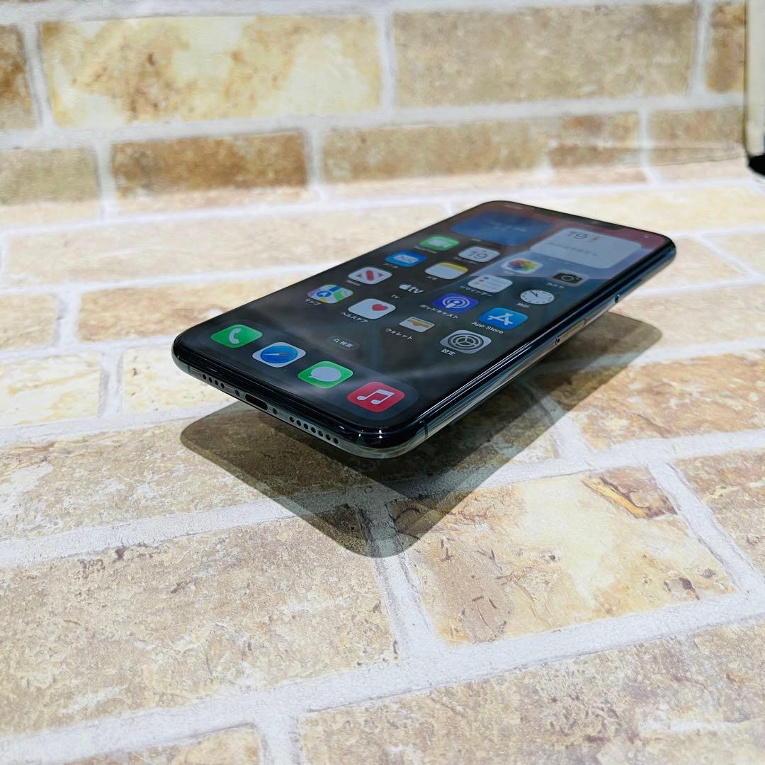 SIMフリー iPhone11ProMax 256GB 新品バッテリ－