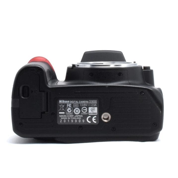 ★届いてすぐ使える安心セット★小型軽量★ガイドモード搭載★Nikon D3000