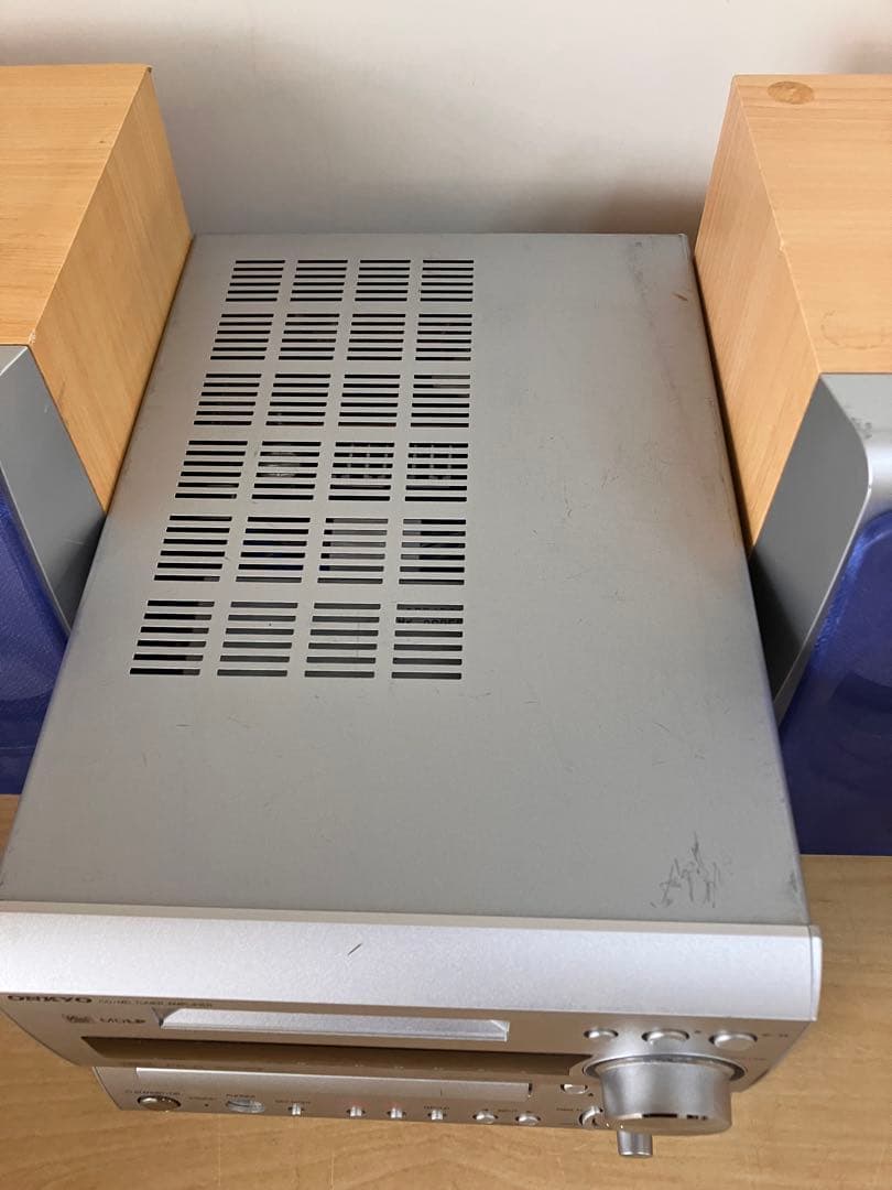 ONKYO オンキョー　オンキヨー　CD/MD コンポ FR-7GX