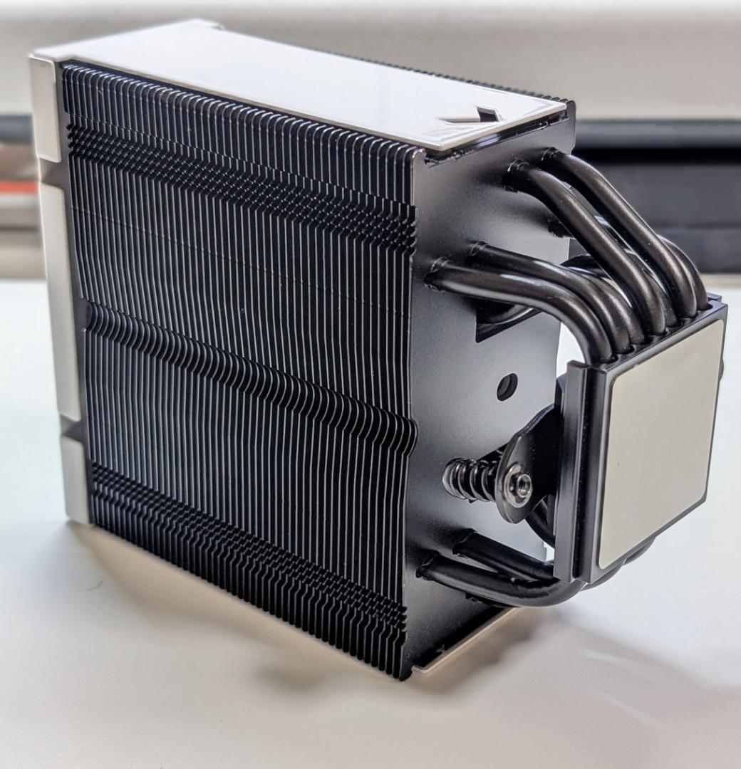 【ファンなし、カバー付】NOCTUA NH-U12A chromax.black