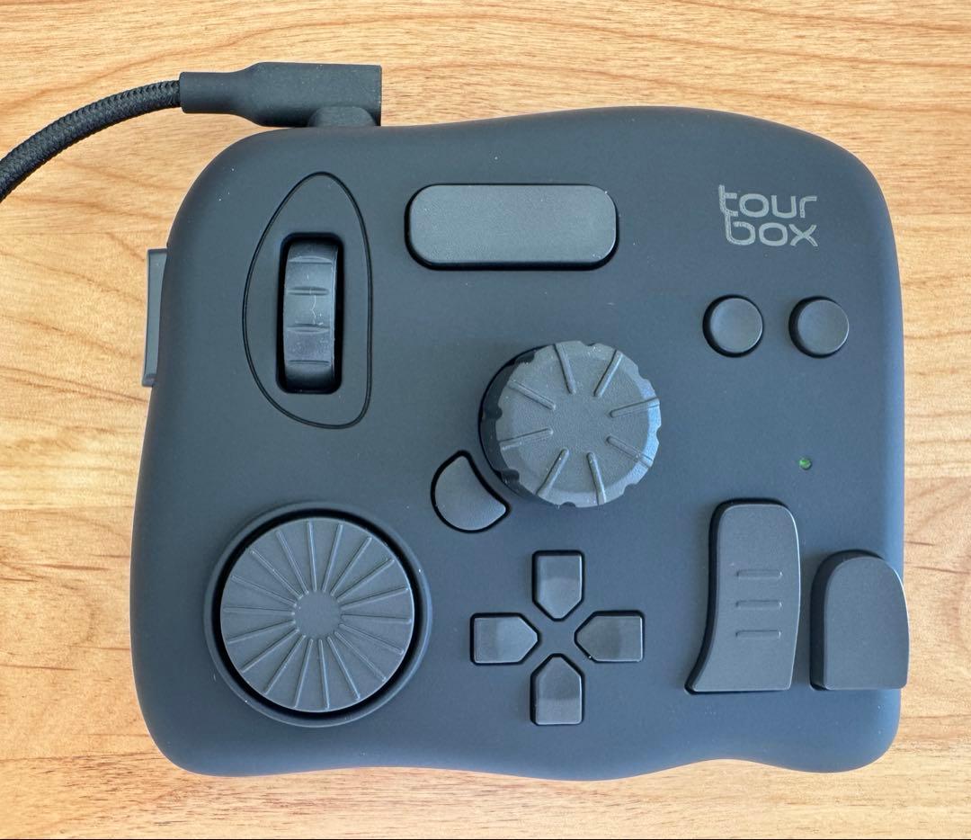 TourBox NEO コントローラー 左手デバイス