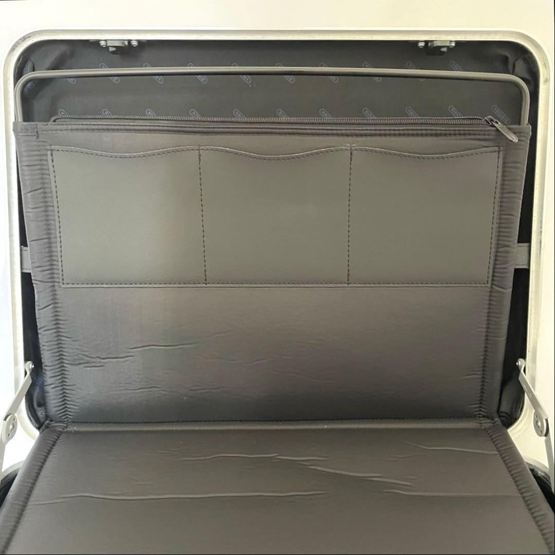 リモワ RIMOWA アルミ アタッシェケース シルバー ビジネスバッグ