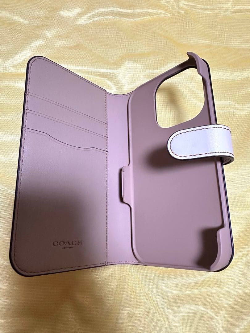 COACH iPhone 14 Pro 手帳型ケース 花柄