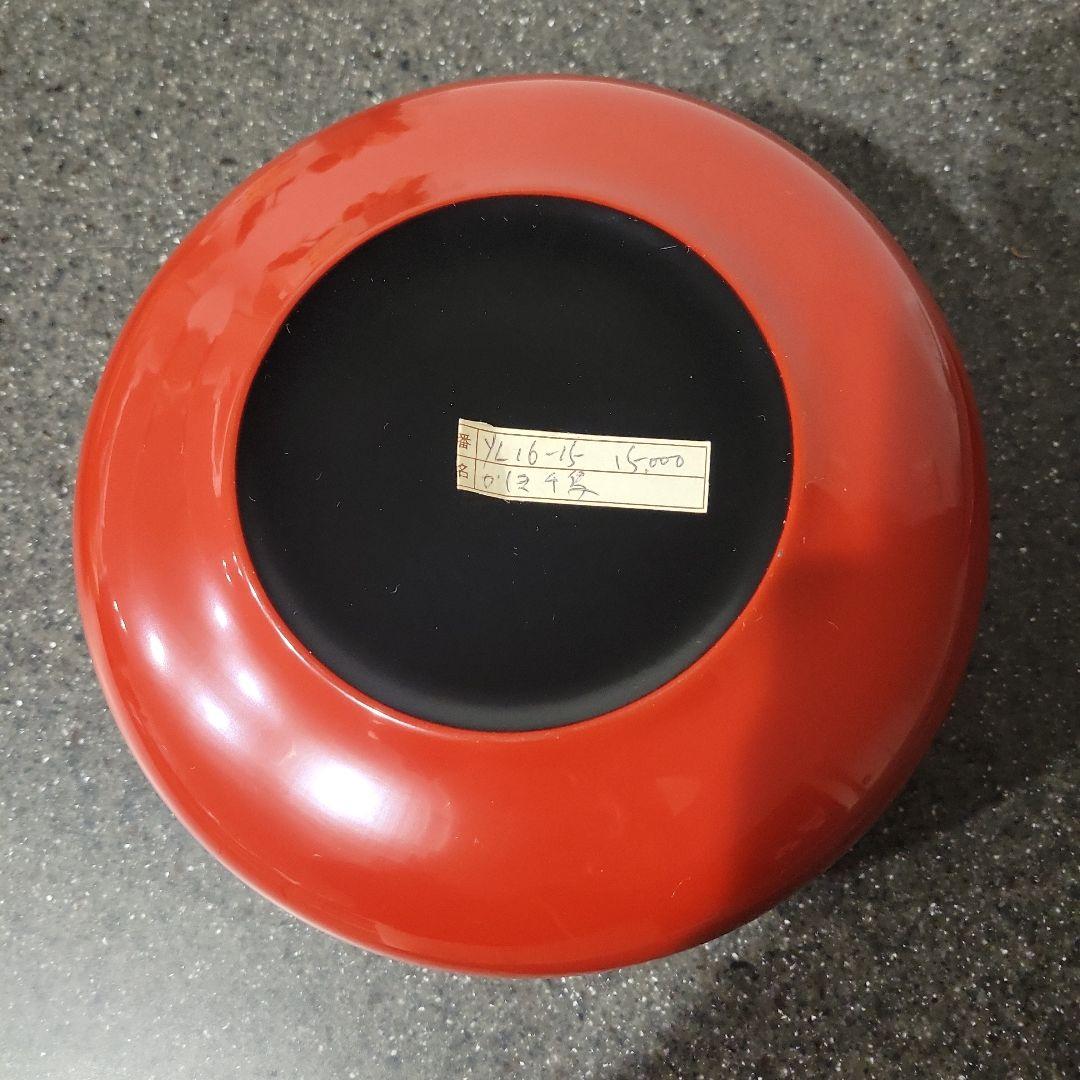 赤い蓋付き器 千鳥模様