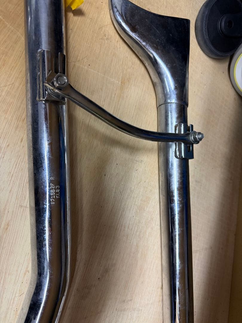 Evo マフラー 1985年式 に付けていたフィッシュテールマフラーになります。