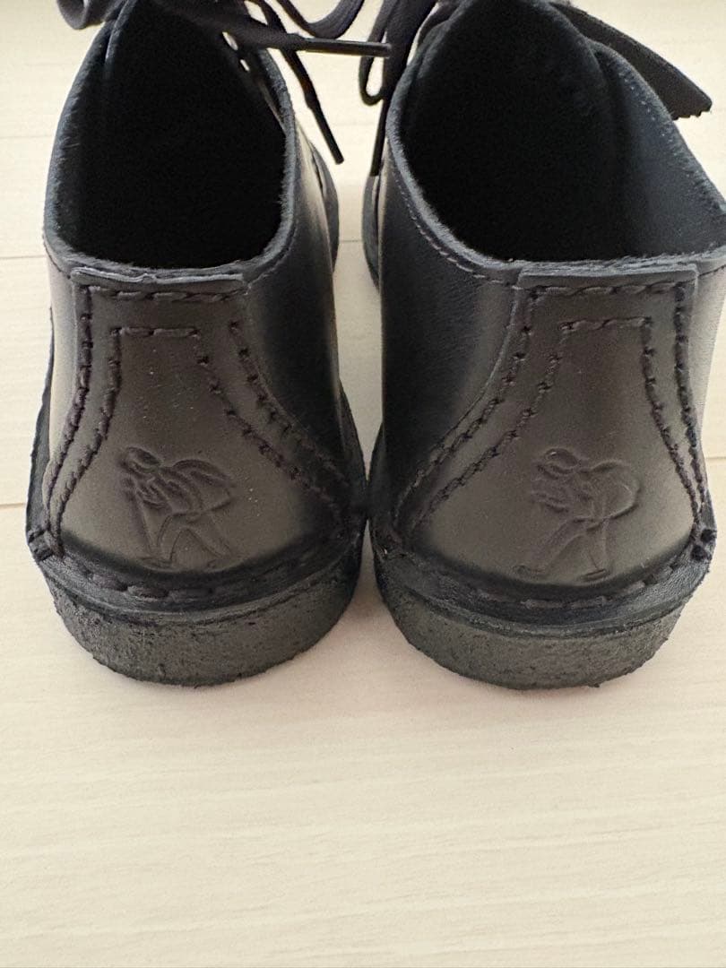 さくらClarks Originals ブラックシューズ