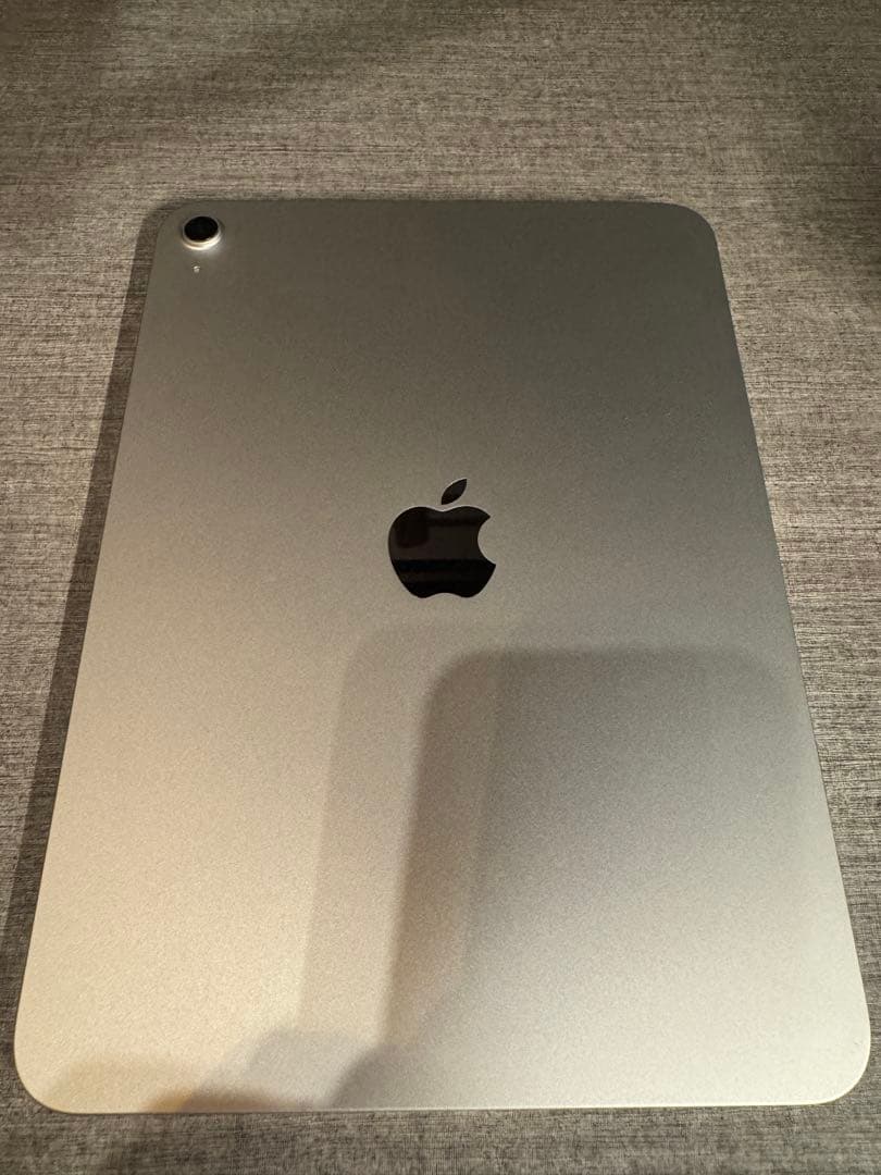 iPad A16 第11世代　Wi-Fi 128GB シルバー