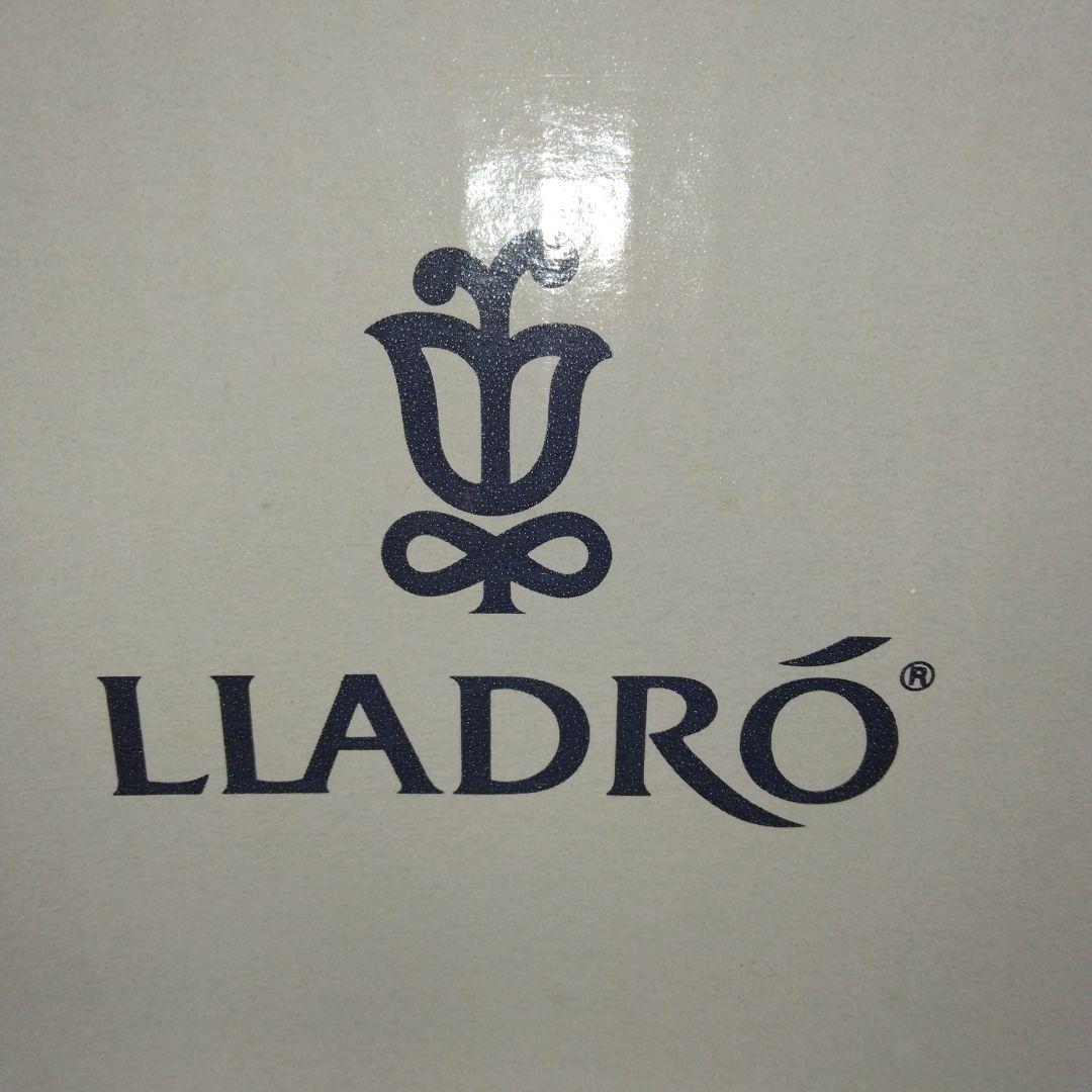 ア*ド様 リヤドロ　マーメイド