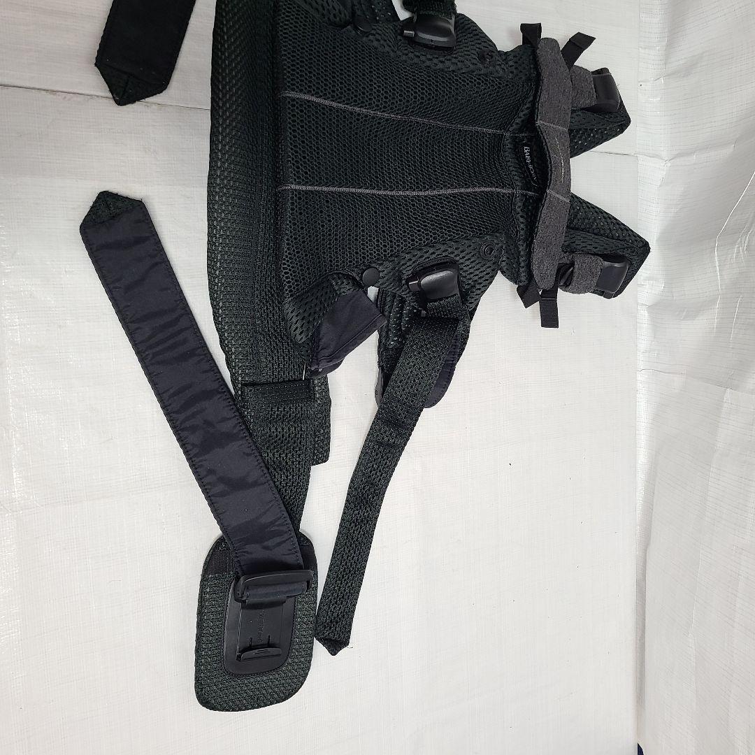 ぼ*ん様 ほぼ新品　ベビービョルン ベビーキャリア HARMONY ブラック　抱