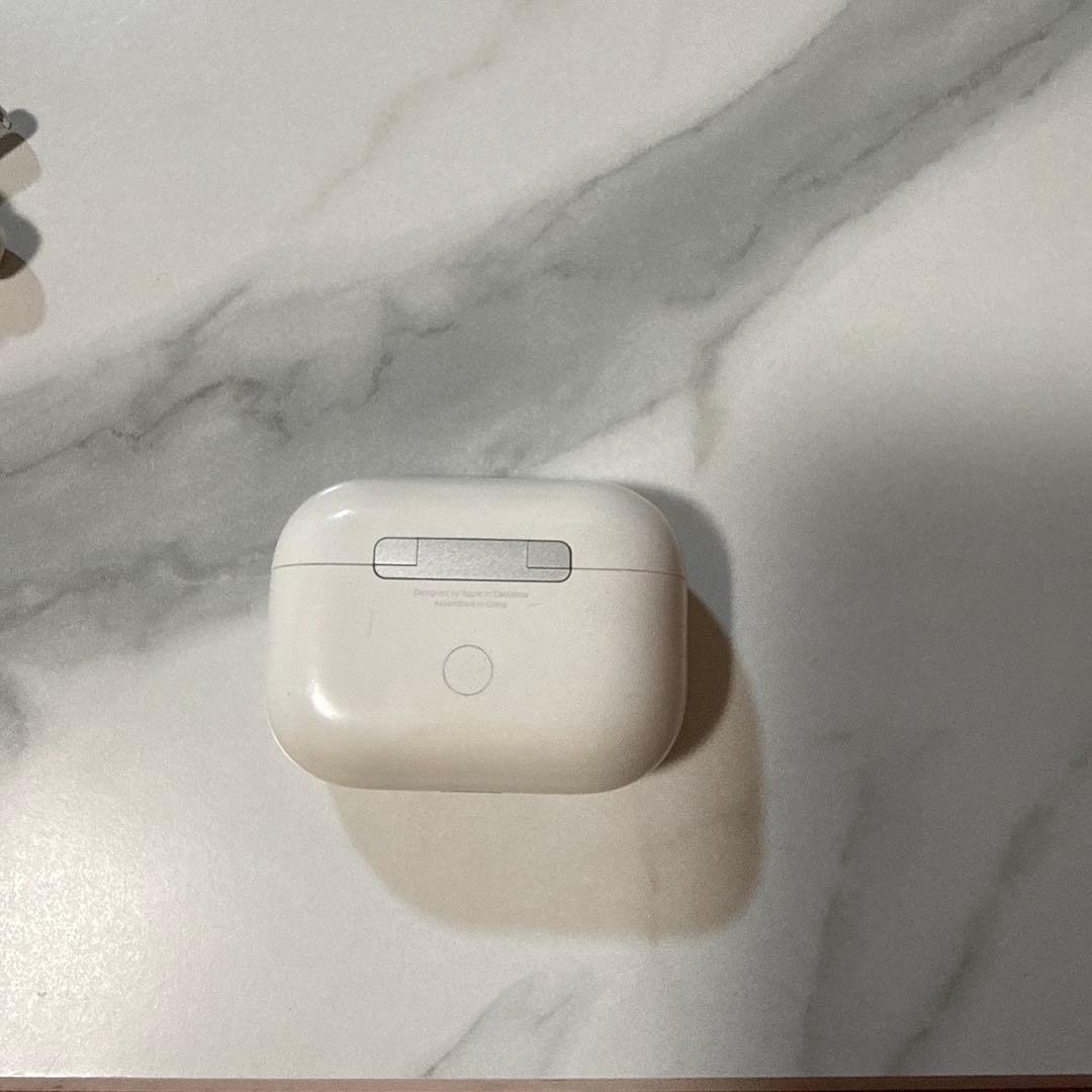 AirPods Pro 2 第二世代　Lightning