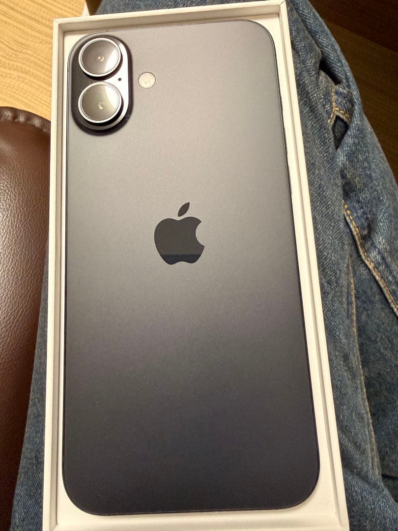 【充放電回数28】iPhone16 PLUS(256GB)ブラック