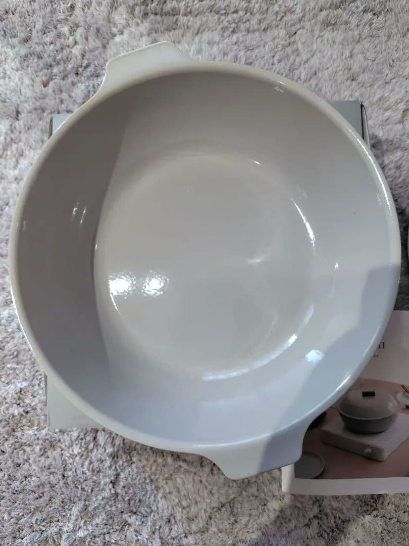 新品未使用　KAKOMI琺瑯鍋 IH鍋 2L 鋳鉄製　鍋料理