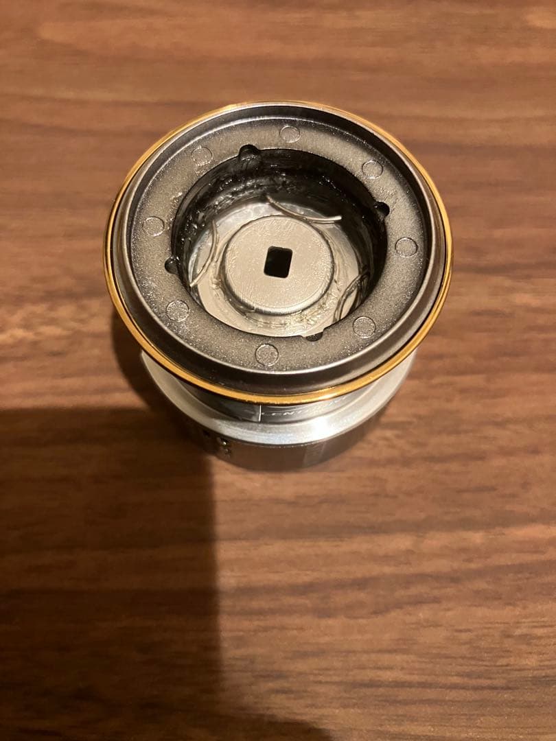 18ステラ　スプール　1000SSS