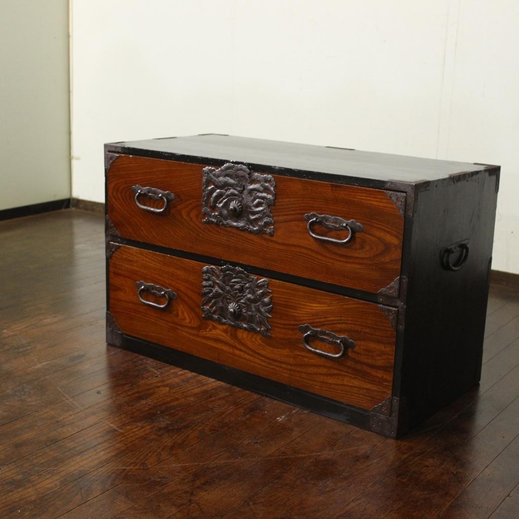 欅材！庄内箪笥！時代箪笥和家具サイドボード古道具古家具和モダンローチェスト古布