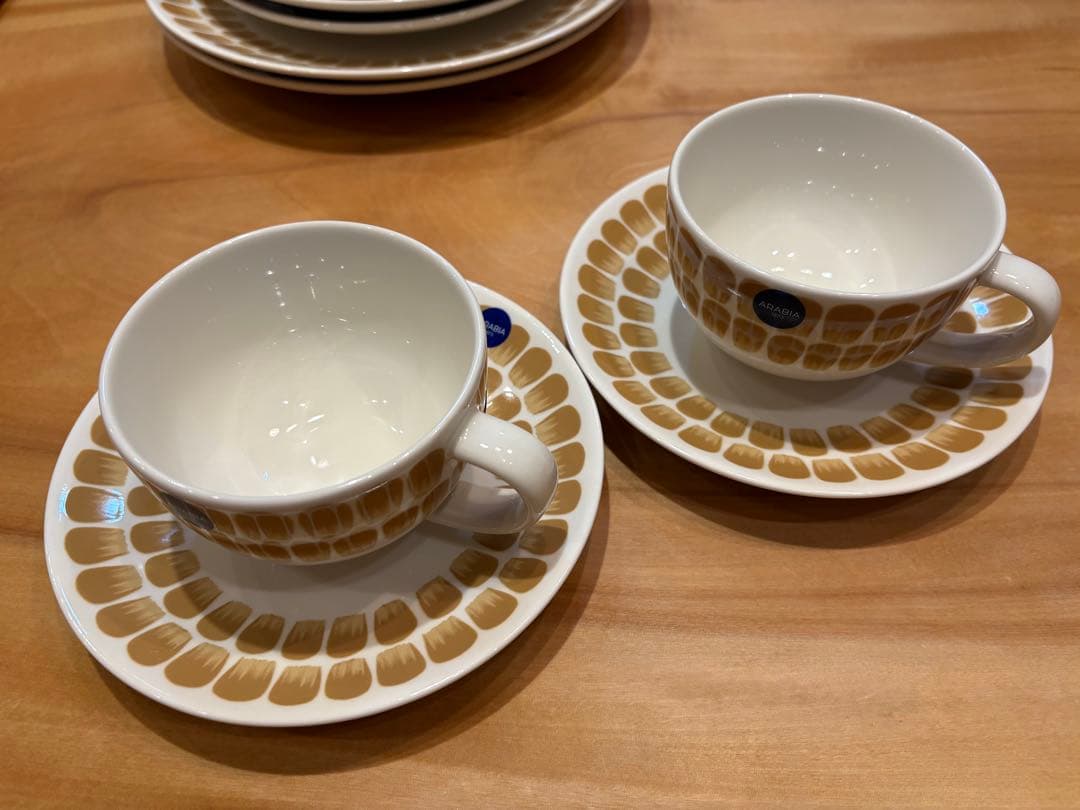 ARABIA トゥオキオ　ベージュ　食器10点セット