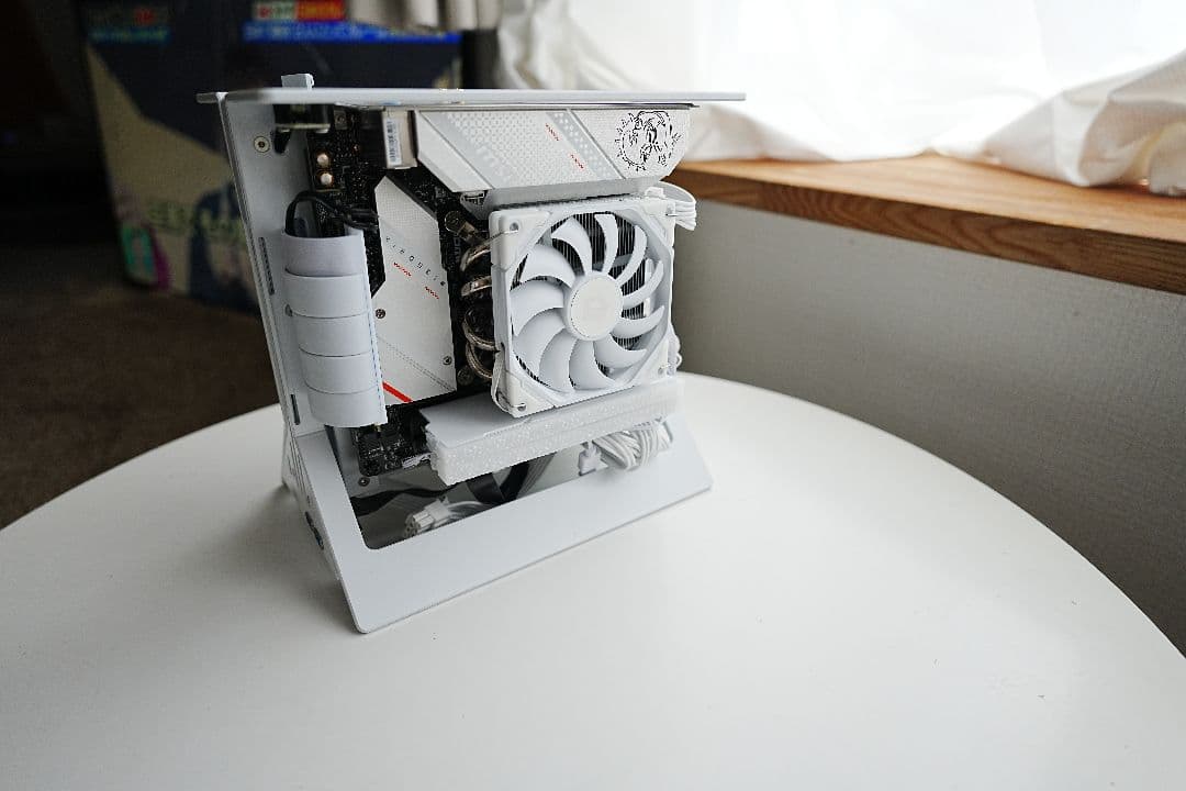 【美品希少】XTIA Xprot-mini Flex電源とCPUクーラー付き！