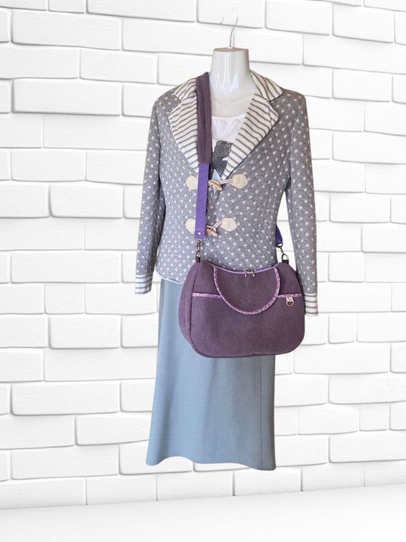 ミーコ&ターボ様　蓋付きショルダーバッグ　ハンドメイド