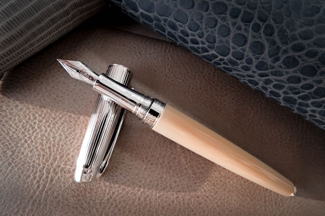 カランダッシュ レマン カシミア Caran d'Ache