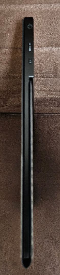 タッチディスプレイ　15インチ　モバイル　カバー付き