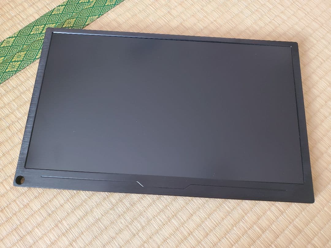 ★美品 4K 15.6インチ モバイルモニター　EVC-1504 EVICIV