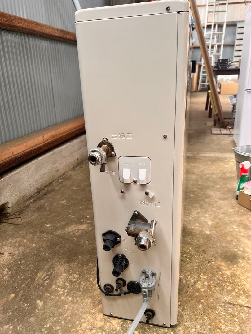 CORONA製石油給湯器