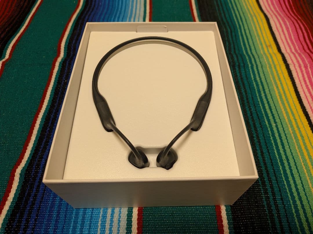 【美品】SHOKZ OPENRUN USB-C 骨伝導イヤホン