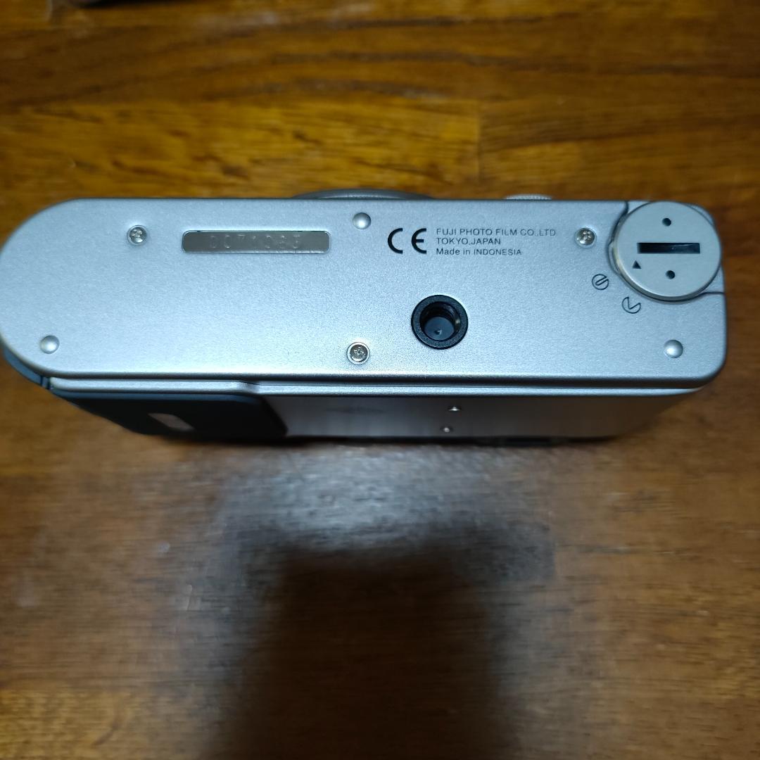 【新品　未使用品】富士フィルム　クラッセ　カメラ