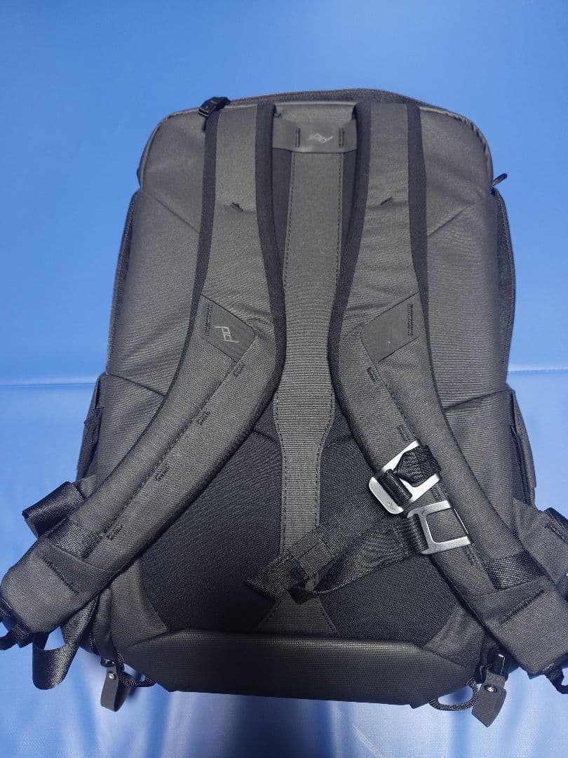 PEAK DESIGN エブリデイ バックパック 20L BEDB-20-BK
