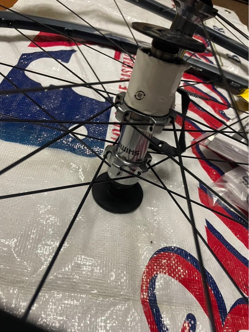 SHIMANO WH-RS500-TL-R チューブレスホイールセット