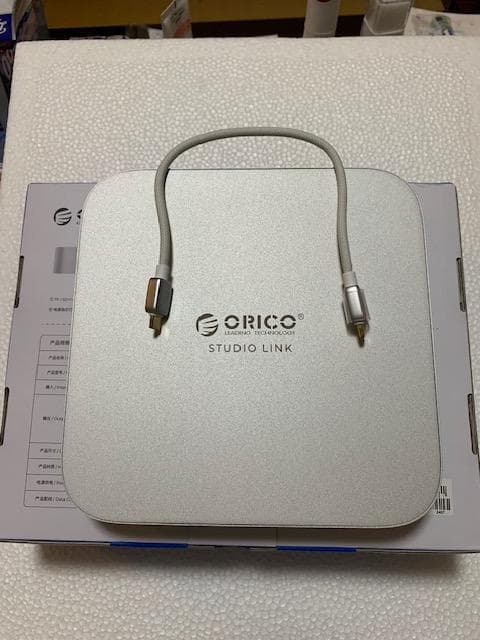 Mac mini M2 + ドッキングステーション