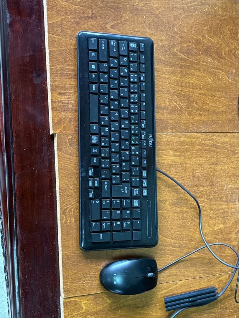 富士通 デスクトップPC Windows 8 本体